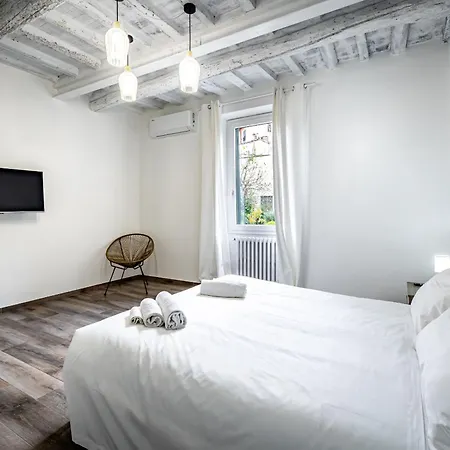 Yd Quiet 2br With Private Garden Lejlighed *